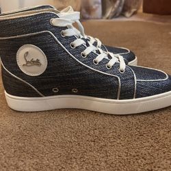 Tom Fords9/2 … Louis Vuitton 10 .. Loubs 42