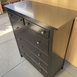 Dresser IKEA hemnes 