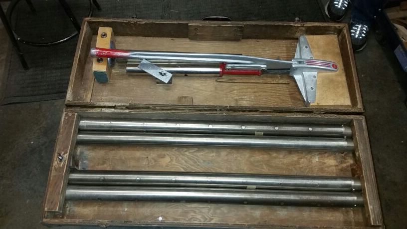 Antique Smoothedge Jr. carpet stretcher
