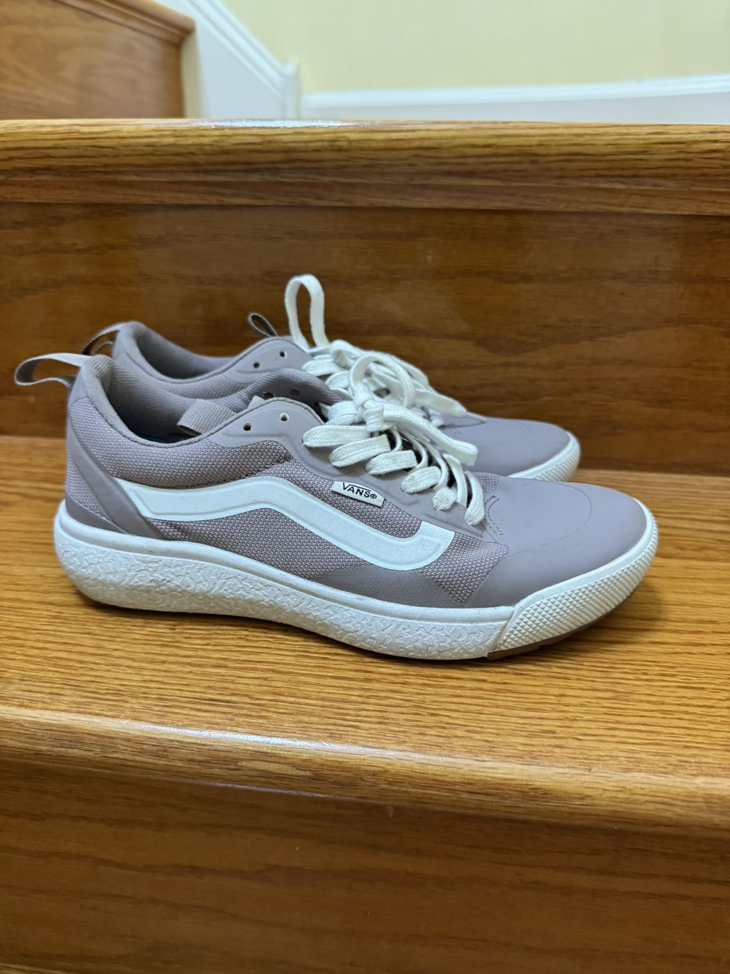 Vans Women’s Ultrarange Shoes