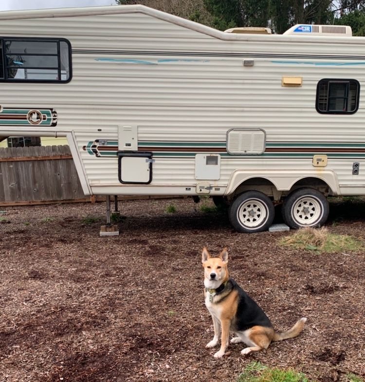 1988 Jayco RT 28’ Foot Trailer