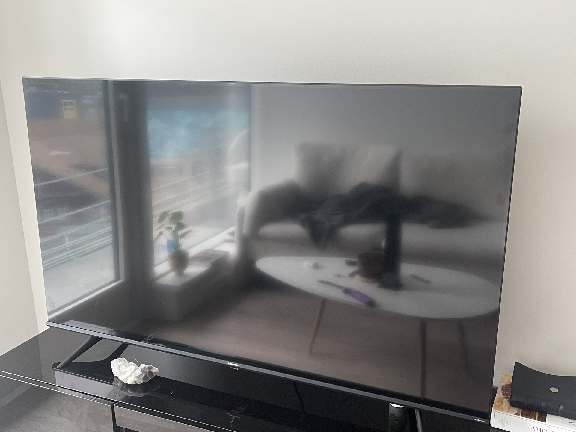 Hisense TV — Smart TV