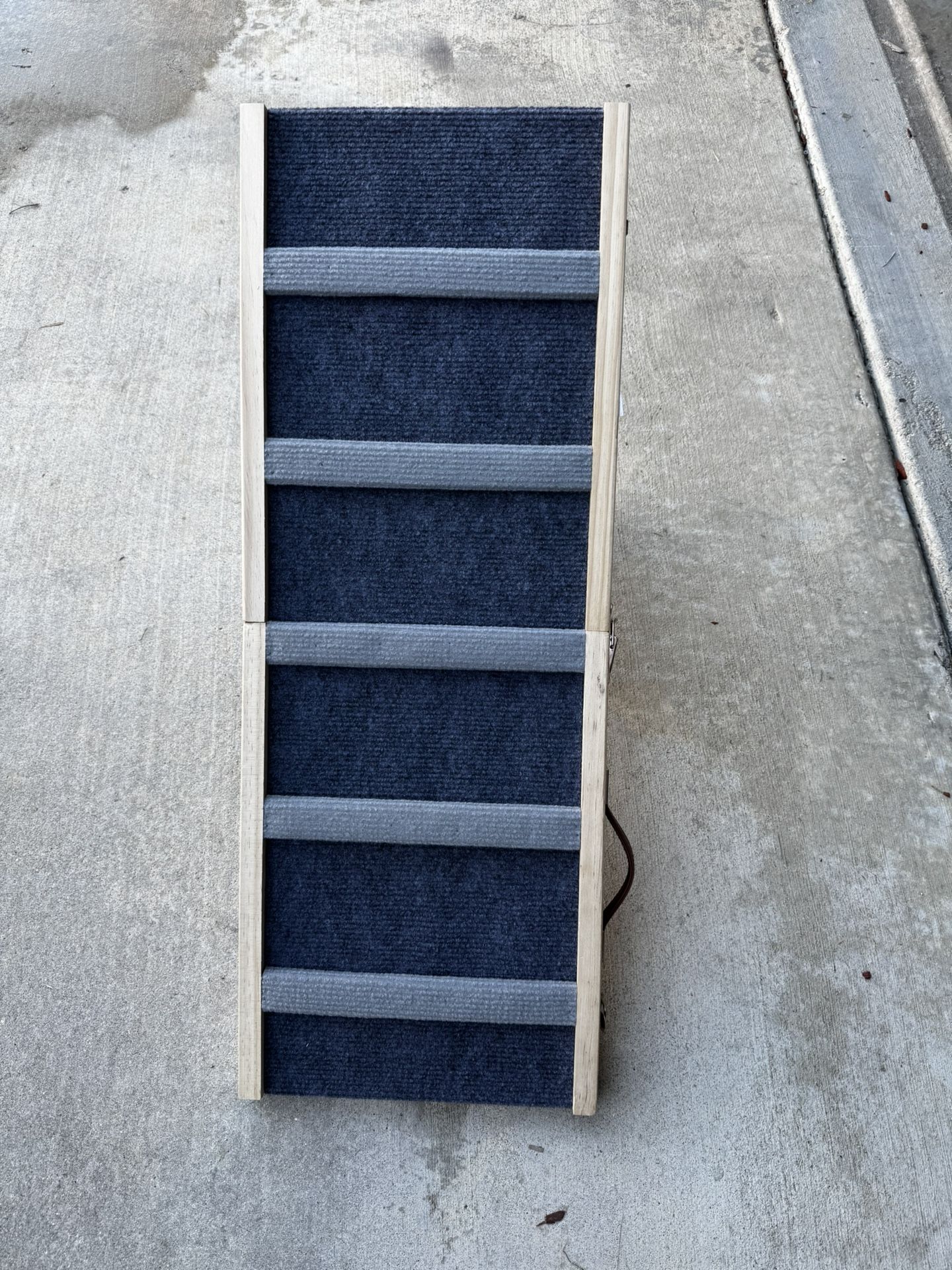 Low To Ground Pet Ramp, Folding Portable Brand New