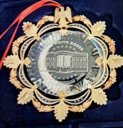 THE WHITEHOUSE HISTORICAL ASSOCIATION CHRISTMAS ORNAMANT 2002