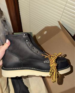 Danner Leather Work Boots – Brand New in Box (Made in USA)