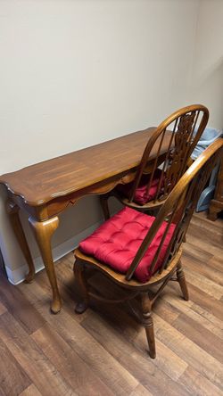 Free sofa table and two oak chairs