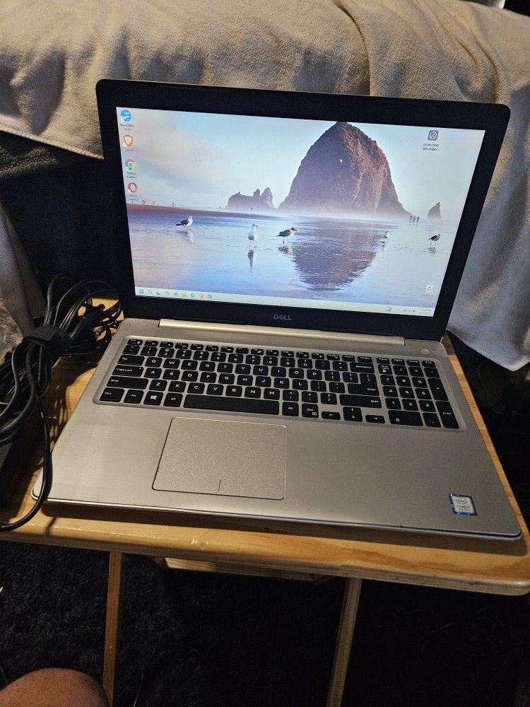 DELL Inspiron 15.6" LAPTOP i7-8550U,16GB Ram,480GB SSD HardDrive,Windows11