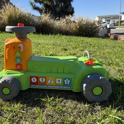Fisher Price Ride on Learning Tractor Toy