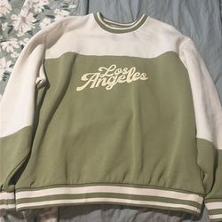 Relaxed Sage and White Crewneck Size Medium
