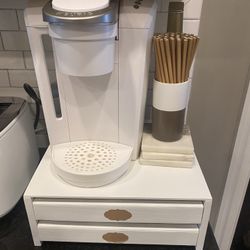 Keurug With Custom Cup Holders