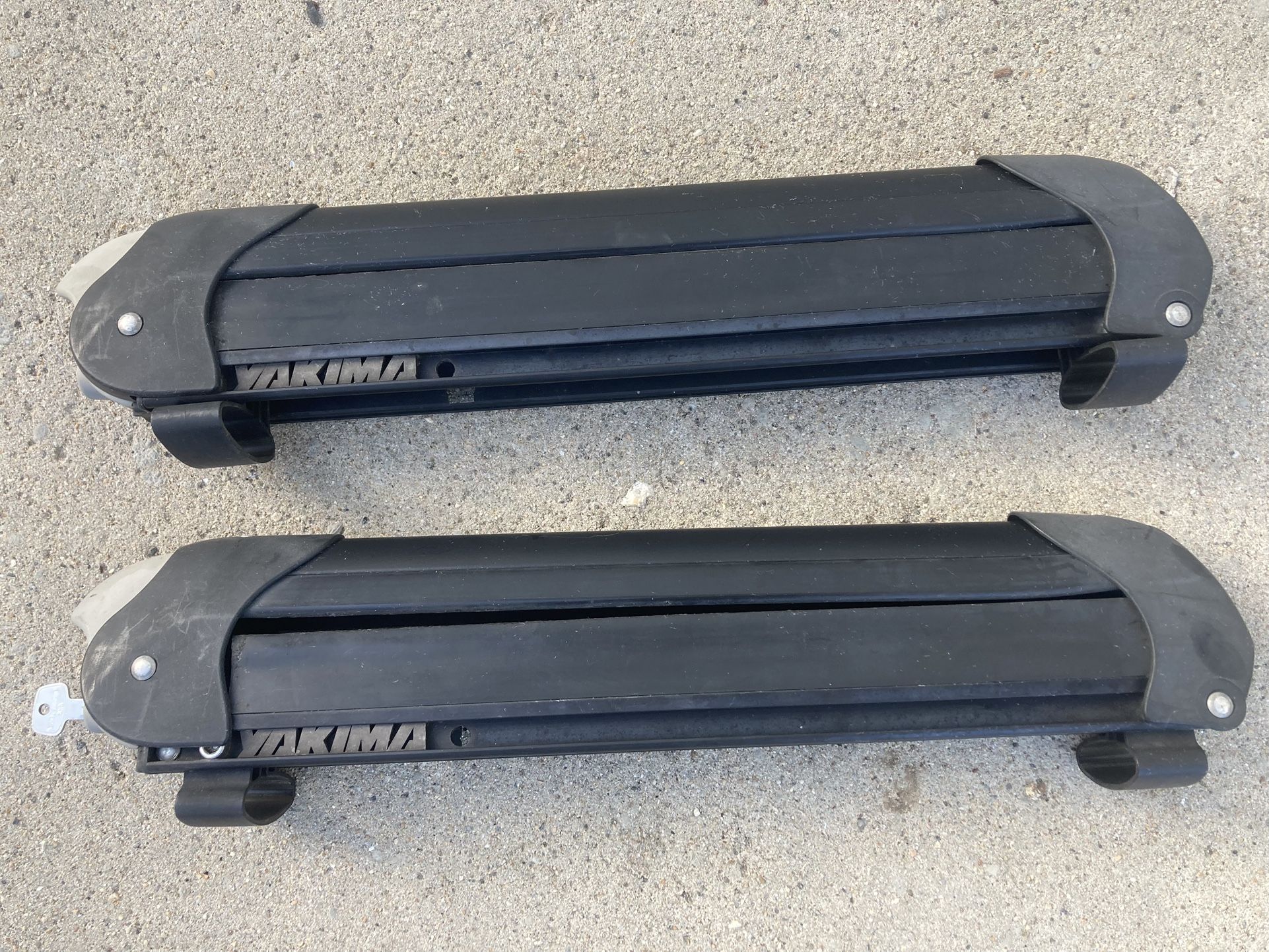 (2) YAKIMA SKI RACKS