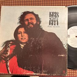 Record vinyl, Kris Kristofferson and Rita Coolidge full moon