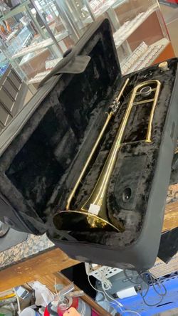 Valve Trombone Mendini by Cecilio