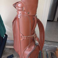 Golf Bag With Clubs