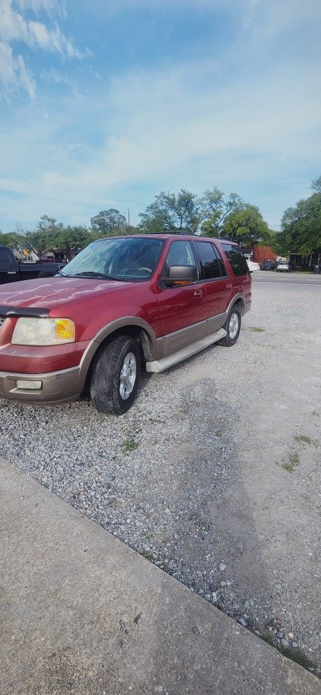 2004 Ford Expedition