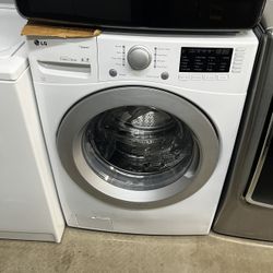 LG STEAM FRONT LOAD WASHER