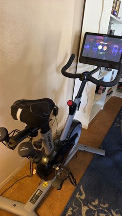 Freebeat Indoor Exercise Bike with Screen