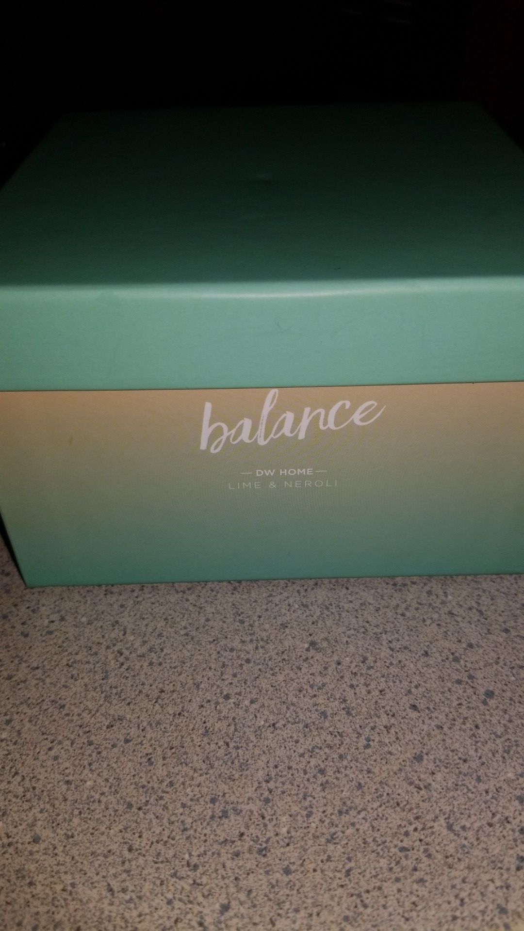 Lime and neroli candle