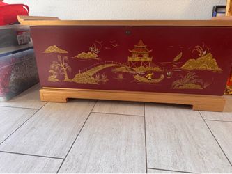 Lane Cedar Chest