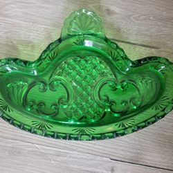 Vintage Emerald Green Patterned Pressed Glass Dish