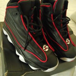 Jordan's Pro S T R O N G (Gs) Size 5.5 Y