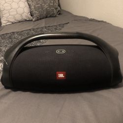 JBL Boombox 2