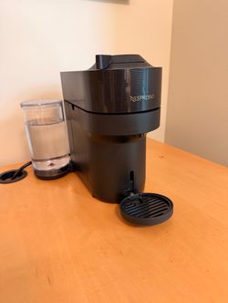 Nespresso Vertuo Plus Machine