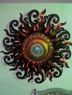 aluminum sun with lights