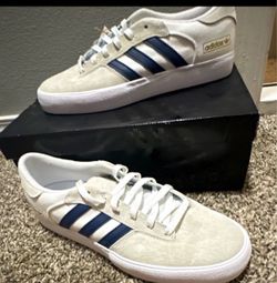 Adidas Skate Sneakers White Navy Suede