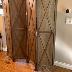 Solid Wood Privacy Divider 