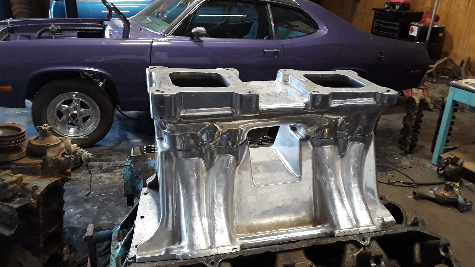 Mopar tunnel ram 440