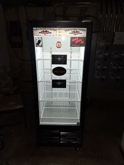 NICE COOLER FOR GARAGE MANCAVE COOLING GREAT WITH LED LIGHT