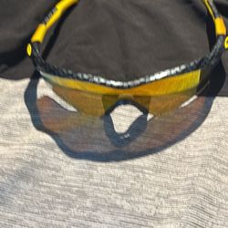 Sunglasses Has Visible Scratch