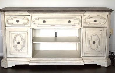 Matching Dressers for Sale