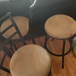 Small Round Dinning Table