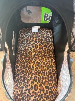 Pet stroller