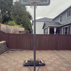 Basketball Hoop 