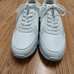 Premium "LØCI " Brand Men's Sneakers.  Brand New.  Size 43 /10
