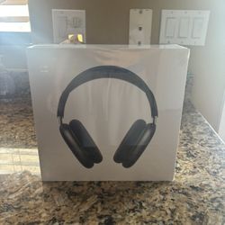 AirPod Pro Maxes 
