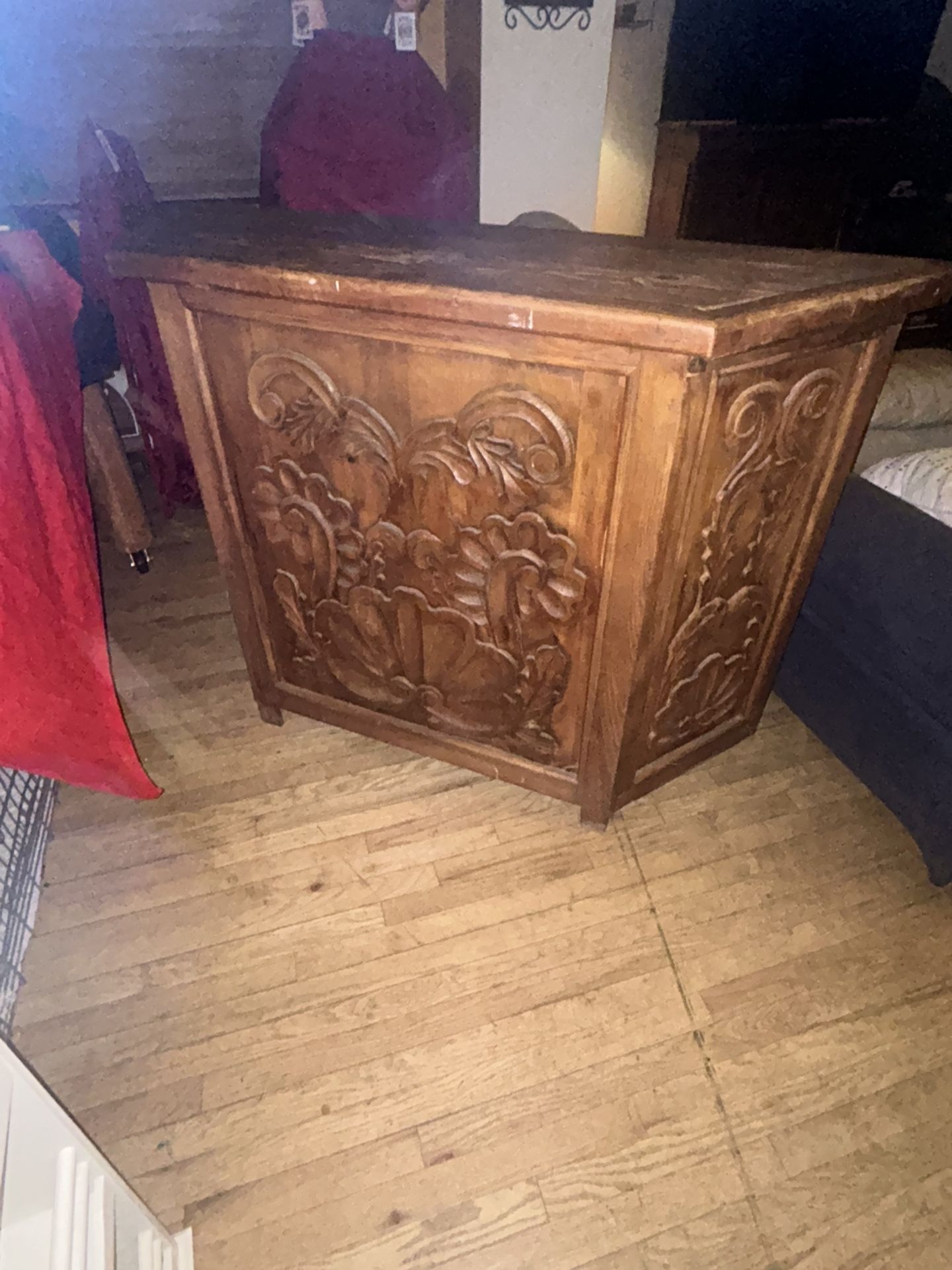 Corner bar Table For Serving /versatile!