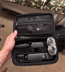 DJI Osmo Pocket 3 Camera with Case and Accessories (Extra Mic)