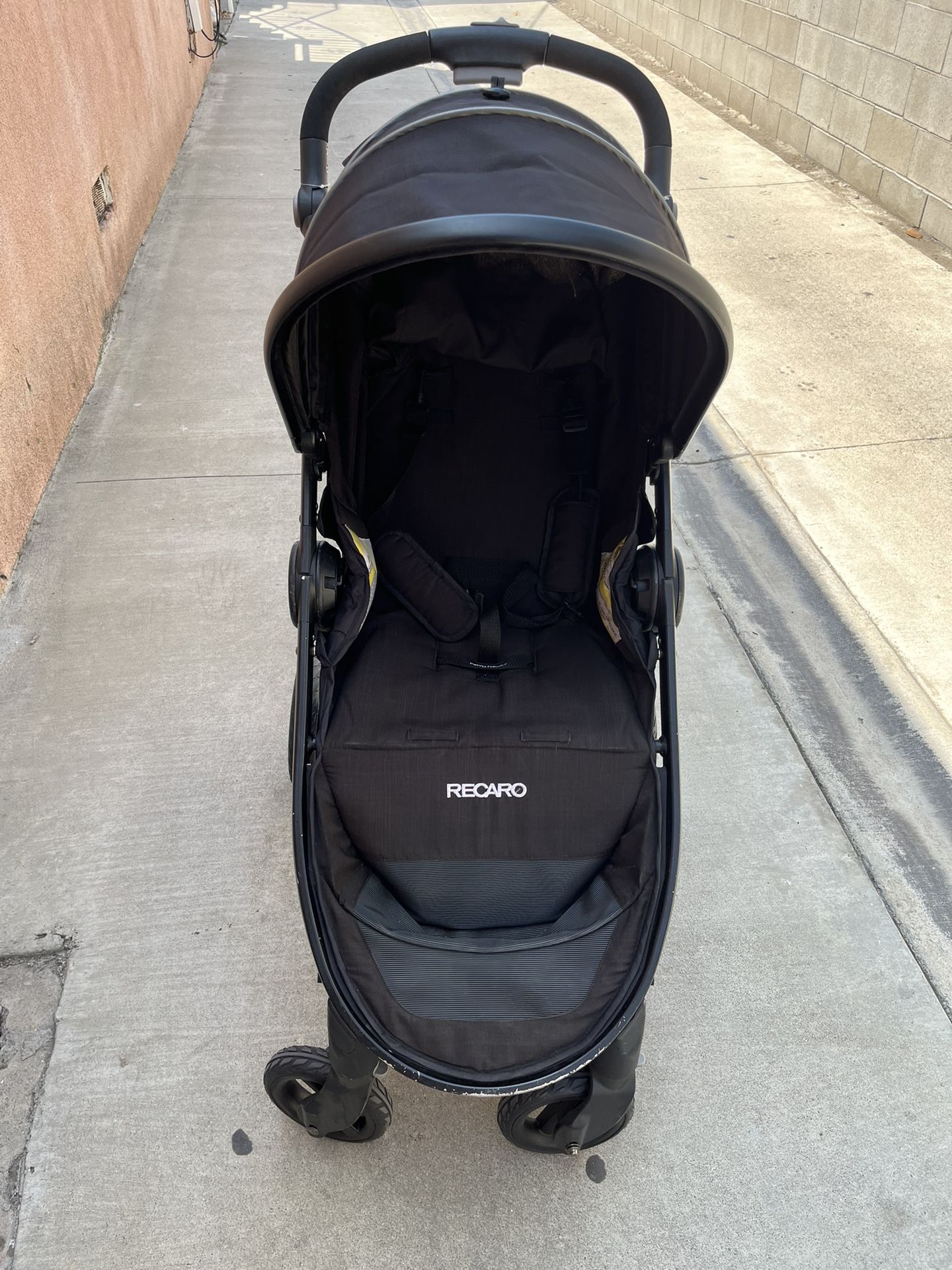 Stroller 