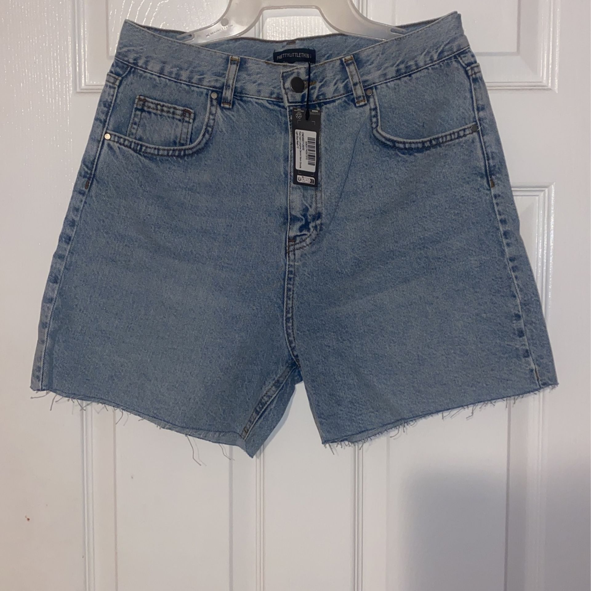Pretty Little Thing Mom Shorts