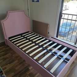 Twin bed for Sale