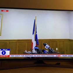 Samsung 40 inch flat screen TV for sale