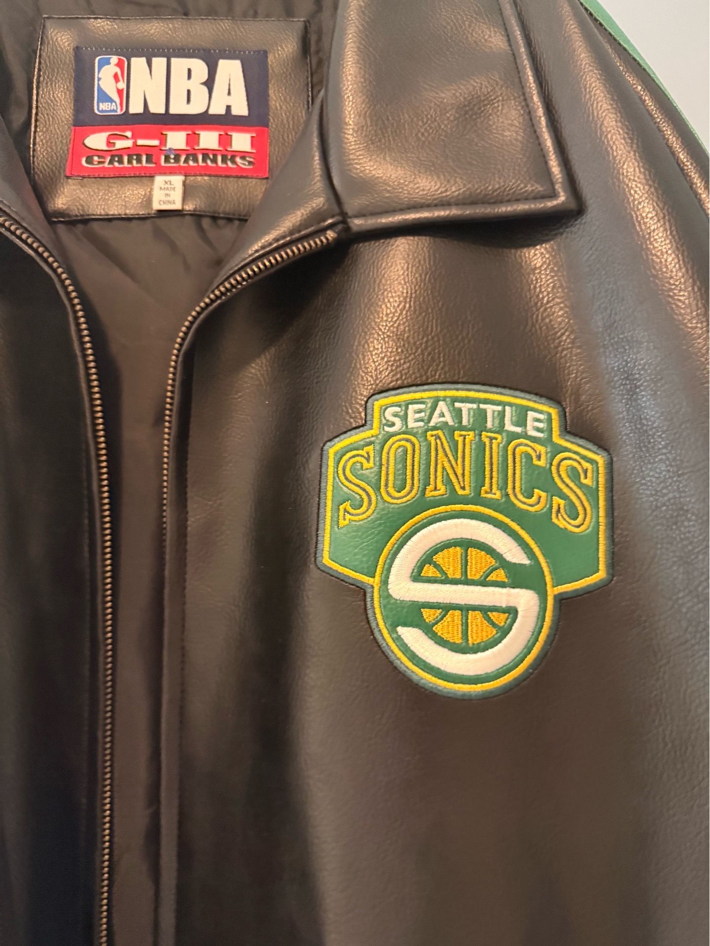 Vintage NBA (Seattle Supersonics) Jacket