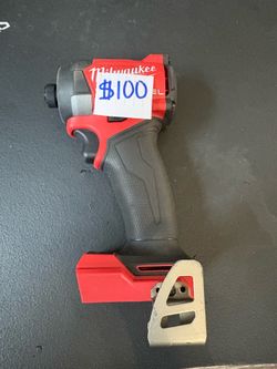 Milwaukee M18 Fuel 18V Lithium-Ion Brushless Cordless 1/4 in. Hex Impact Tool