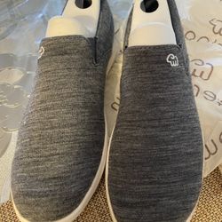 Brand New Women’s Slip On Shoe Size 9