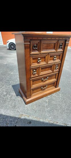 🔥🔥Vintage Chest of Drawers Deal🔥🔥