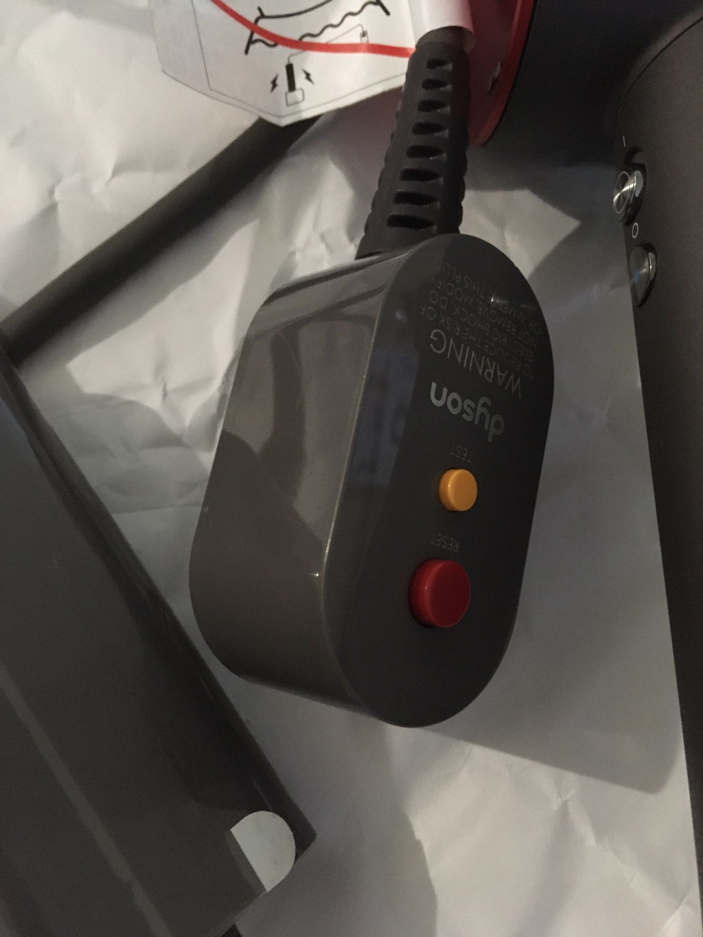 Dyson Supersonic Hair Dryer Red/Grey- HD01. Item is in like new condition. Only the main body. No attachments included